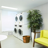 Free online html5 games - GFG luxury laundry Room Escape game - WowEscape 